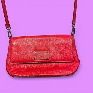 Cute Marc Jacobs red thick leather buttery pebble supply workwear crossbody bag